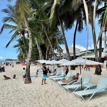Calypso Beach And Dive Resort Manoc-Manoc Екстериор снимка