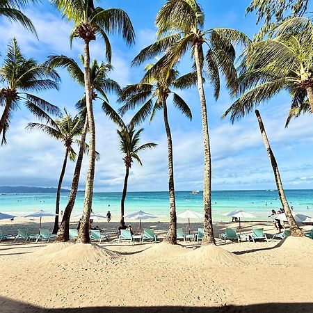 Calypso Beach And Dive Resort Manoc-Manoc Екстериор снимка