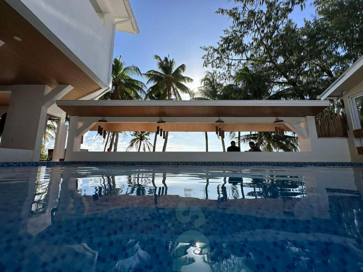 Calypso Beach And Dive Resort Manoc-Manoc Екстериор снимка